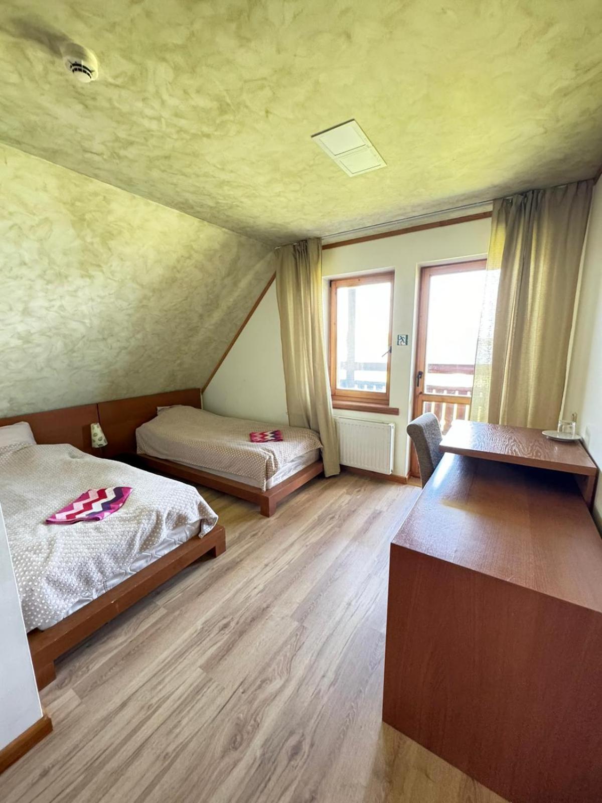 Vonadzini Otel Stāmeriena Dış mekan fotoğraf