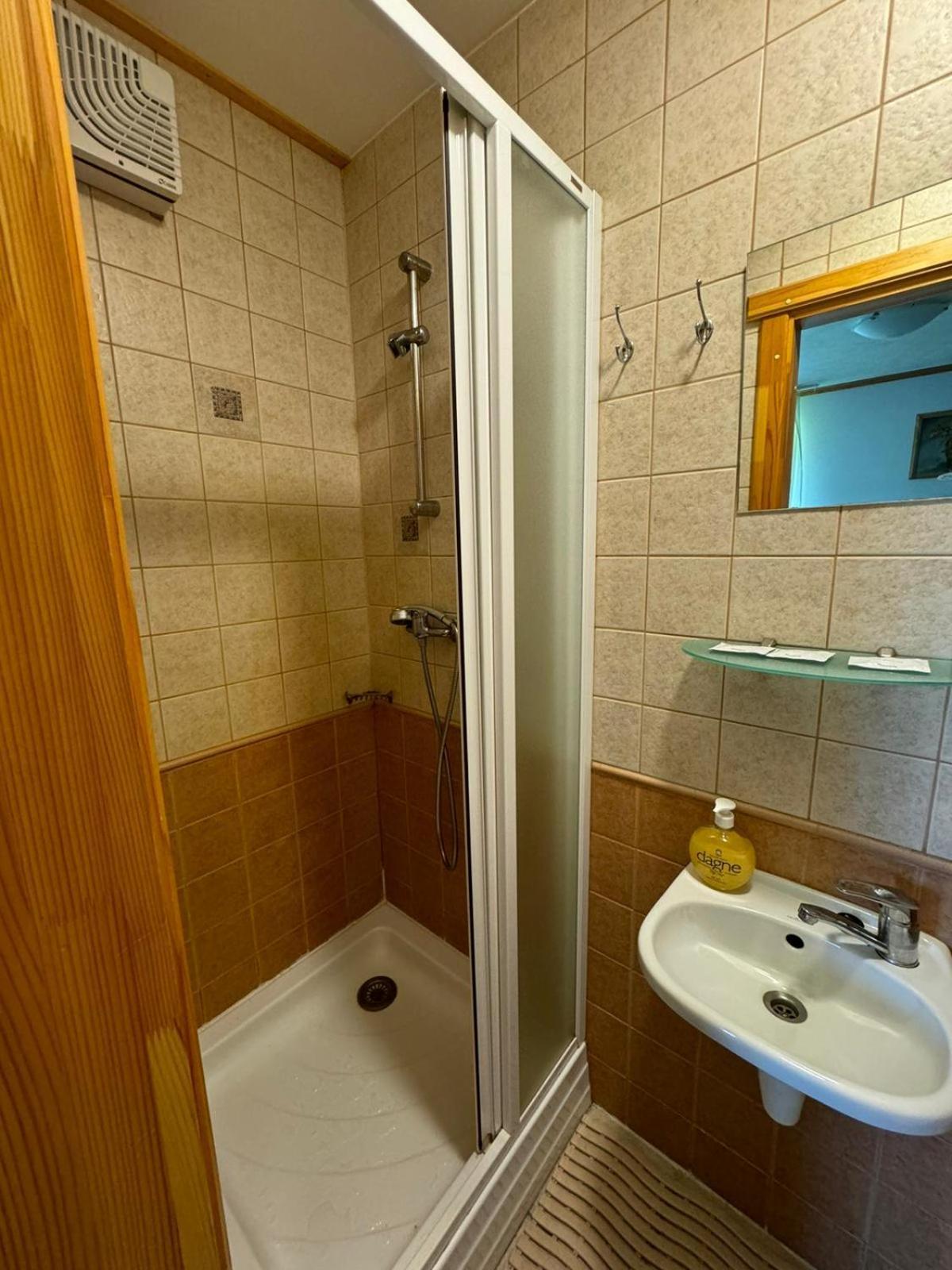 Vonadzini Otel Stāmeriena Dış mekan fotoğraf
